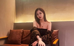 强壮的公弄得高潮HD